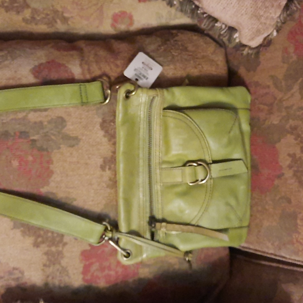 FOSSIL PURSE W/TAGS